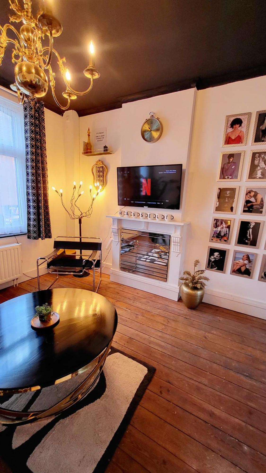 Ds39 - Sexy & Stylish Private Apartment With A Terrace In The Centre Of Hasselt For 1-8 People With Netflix Eksteriør billede